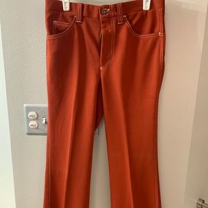 Rust colored panatela Levi’s